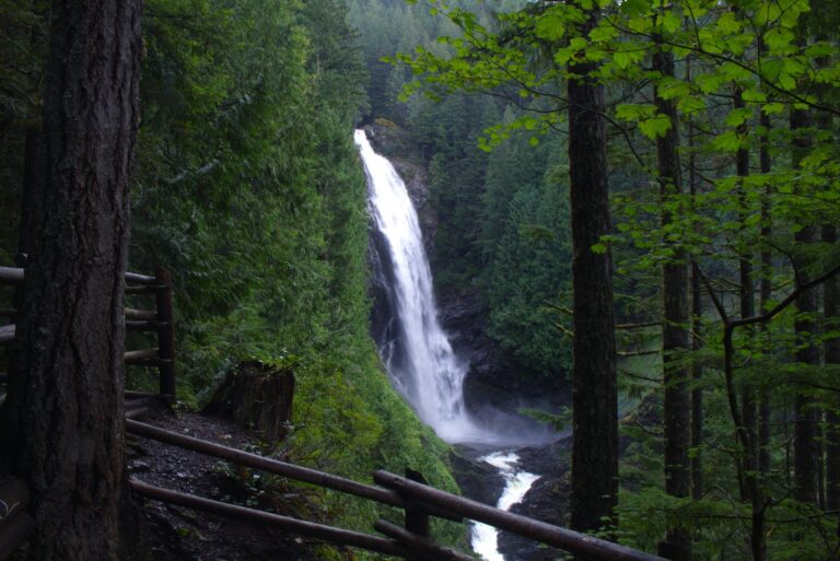 MIddle Wallace Falls 2_1.12